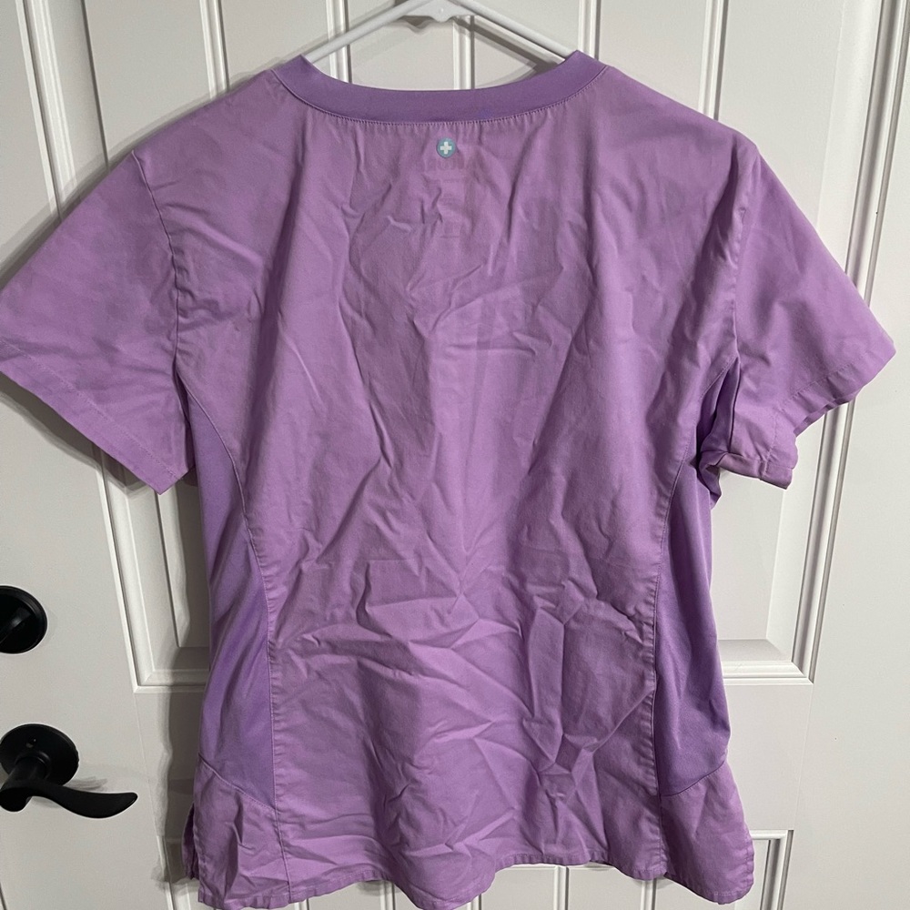 Scrub top - Picture 3 of 3